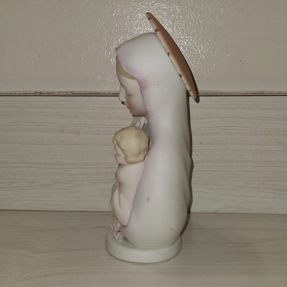Vintage 1960's Mary and Baby Jesus Napco Ceramic Japan Figurine S419 - Picture 4 of 5